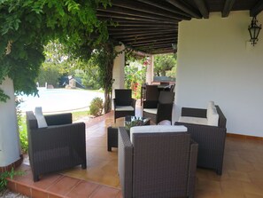 Möbel, Stuhl, Gartenmöbel, Tabelle, Schatten, Tisch Im Freien, Garten, Outdoor Struktur, Hinterhof