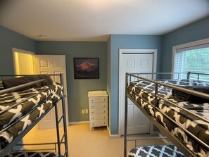 3rd floor bedroom #4