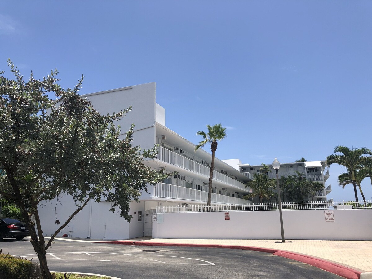 Lovely Beach Studio; building is oceanfront