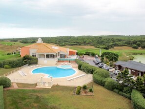 Propriété, Piscine, Immobilier, Recours, Maison, Biens, Bâtiment, Vacances, Domicile, Loisir