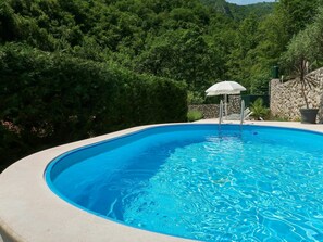 Wasser, Pflanze, Natur, Azurblau, Schwimmbad, Natürliche Landschaft, Baum, Vegetation