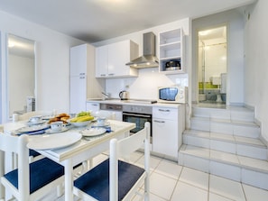 Interior Design, Flooring, Floor, Home, Apartment, Ceiling, Furniture, Room, Countertop, Kitchen
