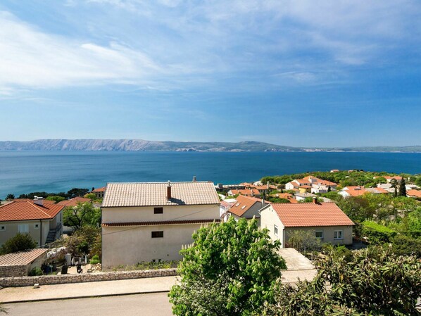 Sky, Property, Roof, Town, Cloud, House, Real Estate, Home, Sea, Vacation