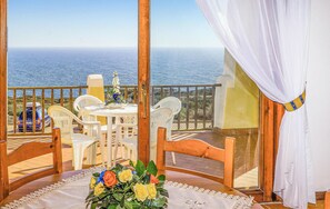balcony-terrace