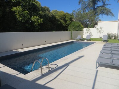 Ground floor apartment with direct access to garden, garden and swimming pool