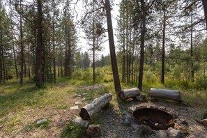 Come. Relax. Breathe in nature. Breathe out stress.