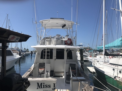 Live Like a Local on a Luxury Sport Fisher Yacht in a Key West marina!