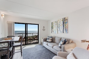 Condo 316