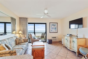 Condo 320