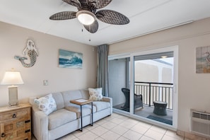Condo 407