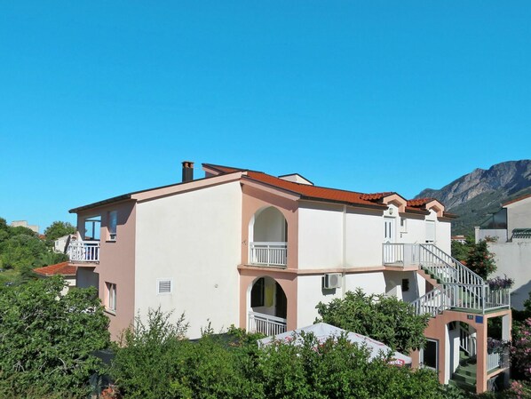 Eigentum, Haus, Gebäude, Wohngebiet, Grundeigentum, Zuhause, Wohnung, \"Stadt, Himmel, Die Architektur