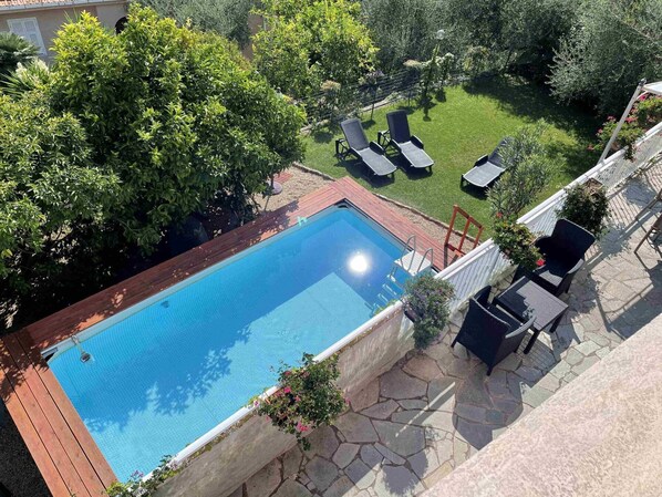 Piscine, Recours, Composite, Mobilier De Jardin, Eco Hôtel, Caractéristique De L'Eau, Biens, Hacienda, Jardin
