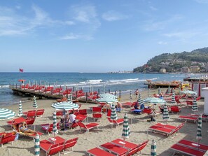 Water, Sky, Cloud, Beach, Coastal And Oceanic Landforms, Umbrella, Outdoor Furniture, Leisure, Shade