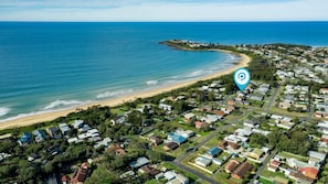  Amazing beachfront at your doorstep, Easy access to an amazing surf beach for surfing