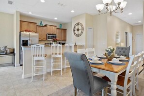 3073 Beach (3).jpg