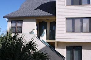 613 New Haven Court