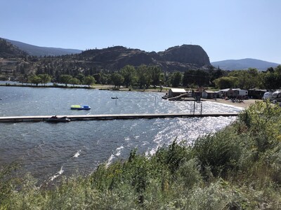 Okanagan Condo - Skaha Lake Paradise