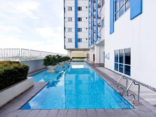 Utomhuspool