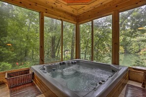 Sunroom | Private Hot Tub