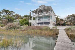 HEAVENLY BLUE - River/Marsh view