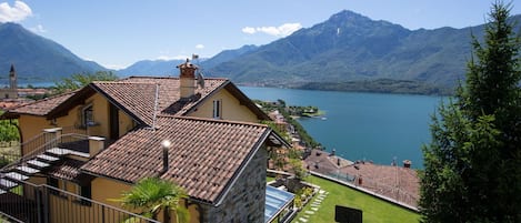 Berg, Gebirge, Bergforms, Eigentum, Alpen, Himmel, Haus, Dach, See, Bergdorf