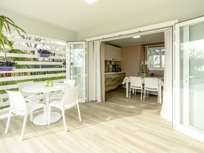 Table, Furniture, Building, Chair, Wood, Porch, Interior Design, Lighting, Flooring, House