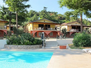 Property, Swimming Pool, House, Resort, Home, Building, Real Estate, Leisure, Vacation, Estate