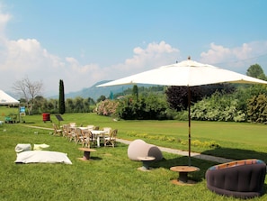 Ciel, Nuage, Écorégion, Plante, Arbre, Ombre, Lot Terre, Mobilier De Jardin, Biome, Loisir