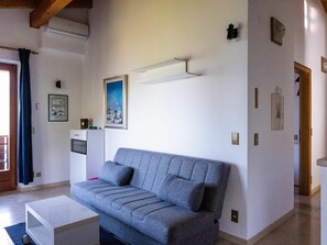 Bilderrahmen, Eigentum, Möbel, Couch, Azurblau, Holz, Komfort, Wohnzimmer, Beleuchtung, Interior Design