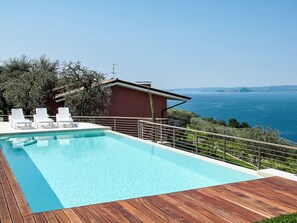 Schwimmbad, Eigentum, Haus, Azurblau, Grundeigentum, Deck, Gebäude, Urlaub, Dach, Zuhause