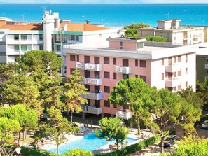 Propriété, Zone Résidentielle, Bâtiment, Immobilier, Quartier, Établissements Humains, Ville, Appartement, Condominium, Usage Mixte