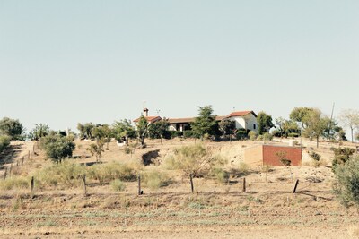 Casa rural, con mas de 20 hectáreas