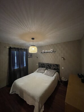 Chambre 1 lit 160