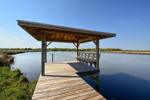 Dock