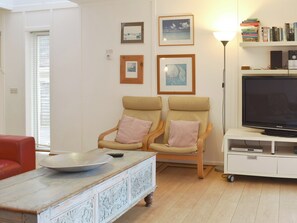 Comfortable living room | Drift In, Elmer Sands, near Bognor Regis