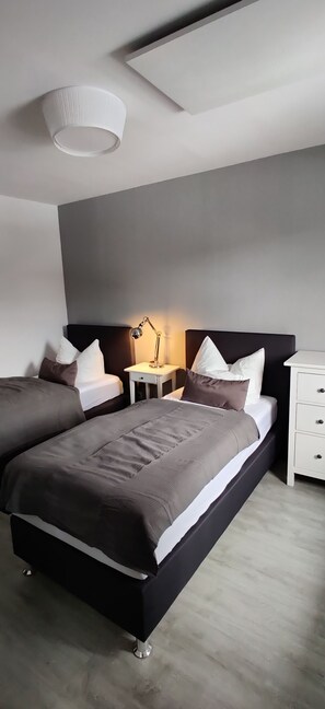 Schlafzimmer im EG