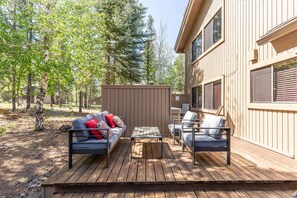 Rear Deck