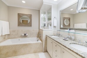Master Bathroom - Bathroom