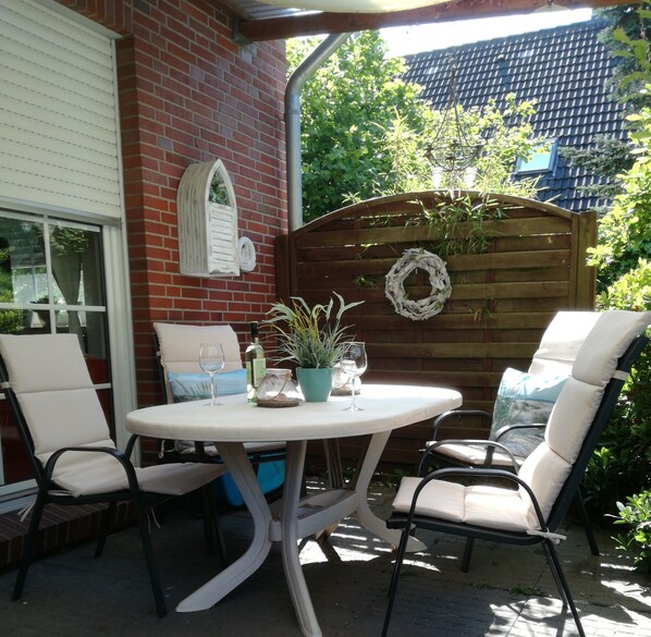 Überdachte Terrasse 