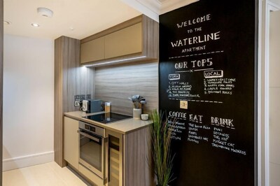 No.18 - Waterline Apartment - sleeps 2 guests  in 1 bedroom