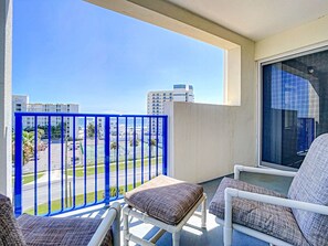 Outdoor chairs in the balcony with ocean view