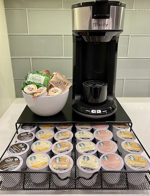 K pod coffee machine with Starbucks flavored coffee and Peet’s coffee