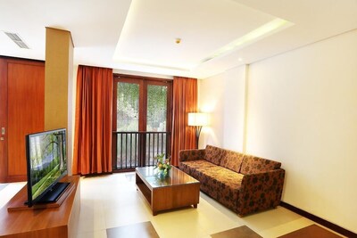 1 Suite Room Hotel & SPA Legian