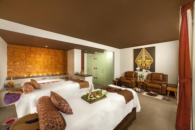 1 Suite Room Hotel & SPA Legian