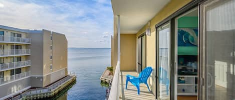 Welcome to beautiful Wight Bay 441 in Ocean City, Maryland.