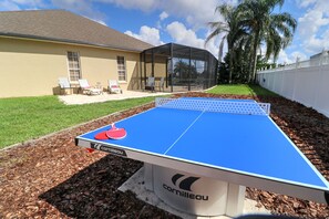 Table Tennis & Outdoor Suntrap