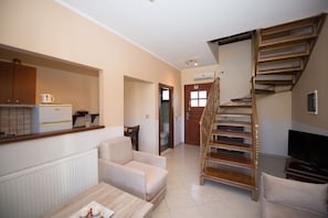 Erikousa Villa 1 - interior