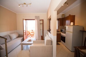 Erikousa Villa 1  - interior