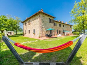 Plante, Ciel, BĂątiment, FenĂȘtre, Arbre, Lot Terre, Maison, Paysage Naturel, Chalet, Pente