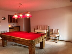 Spielezimmer